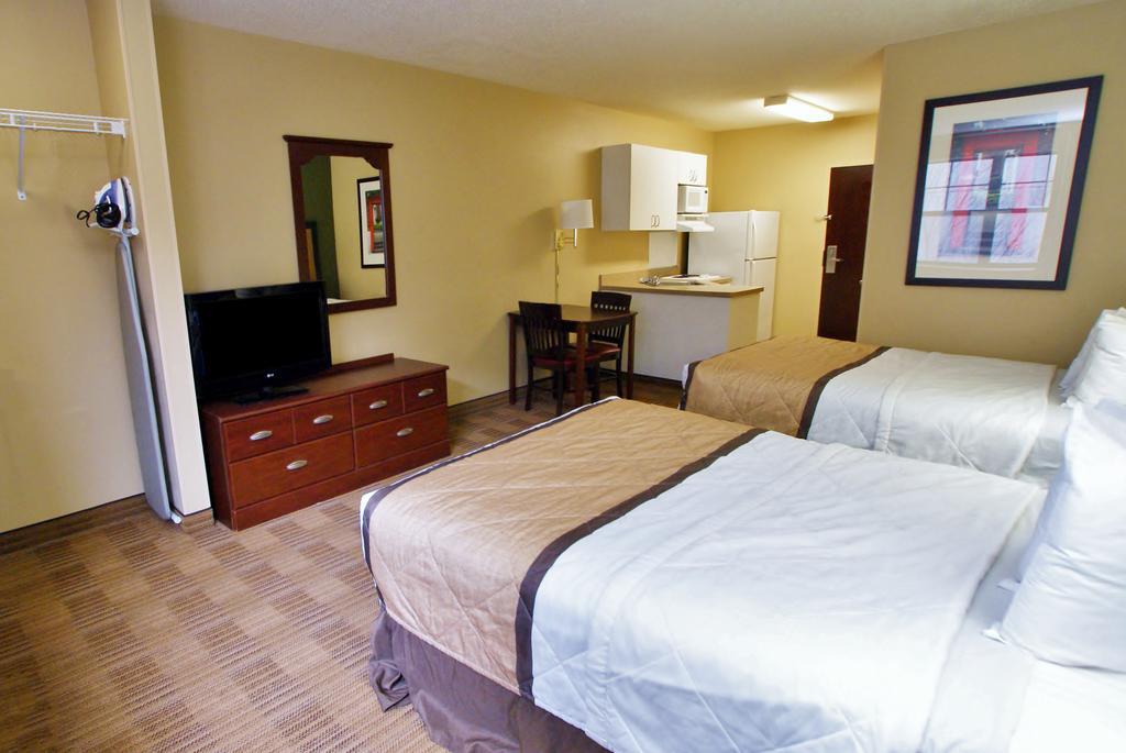 Extended Stay America Suites - St Petersburg - Clearwater - Executive Dr Largo Exteriör bild